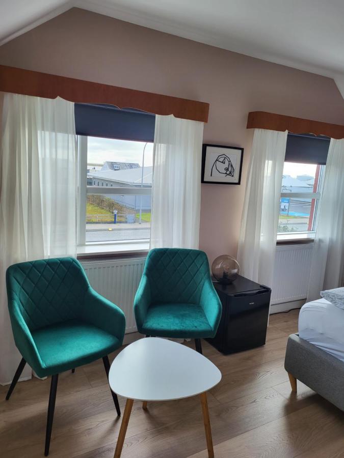 Grindavik Guesthouse Self Check In & Out Экстерьер фото